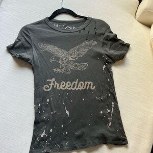 Chaser distressed graphic tee size medium